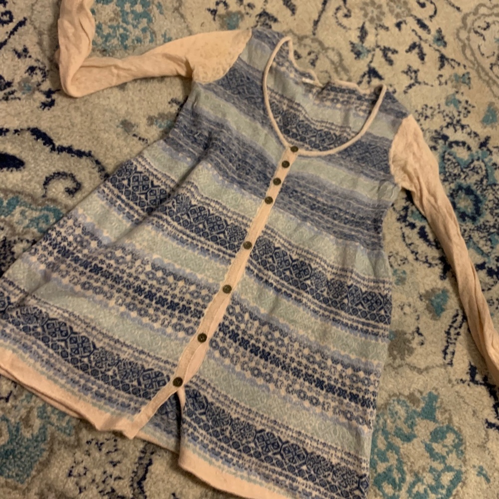 Free people sweater
